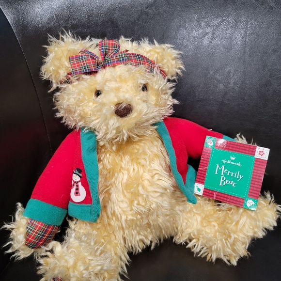 Hallmark Merrily Bear - Picture 1 of 10